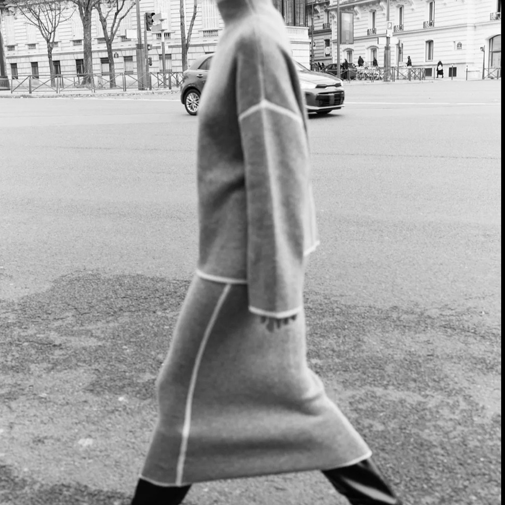 NWT Zara Women’s Contasting Gray Piping Midi Knit Skirt